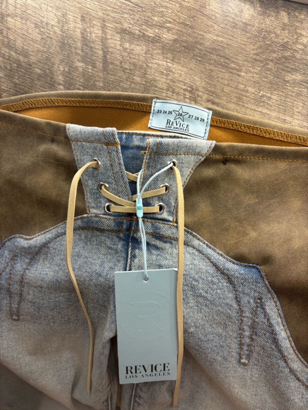 Revice Headliner Jolene Jeans - Picture 2 of 4